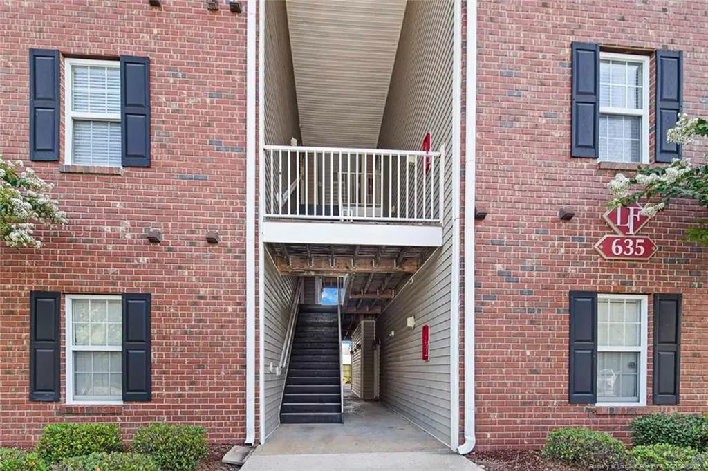 635 Marshtree Lane Fayetteville NC 28314