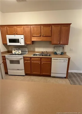 635 Marshtree Lane Fayetteville NC 28314