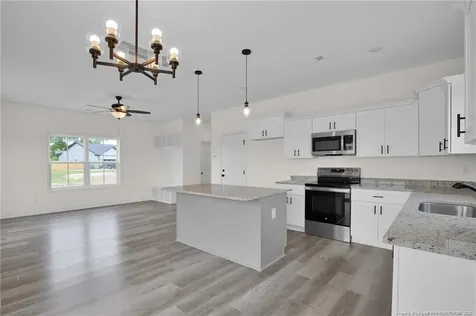 253 Barberry Road Raeford NC 28376