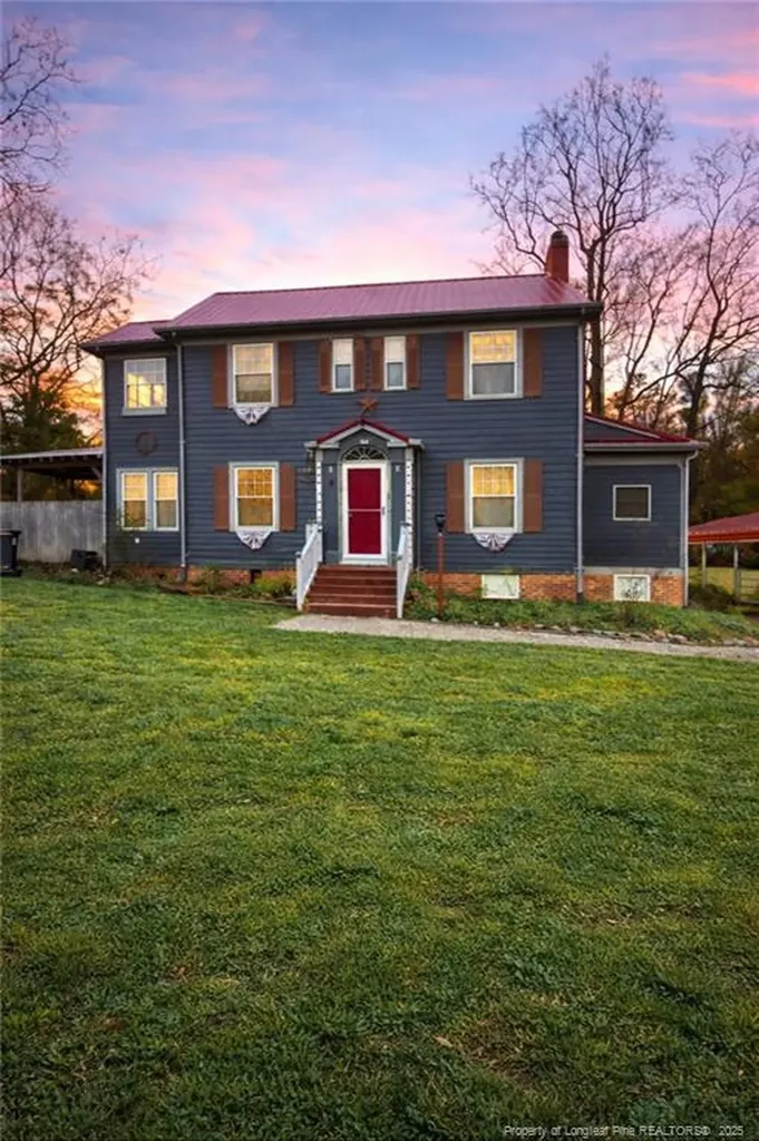205 N College Street Red Springs NC 28377