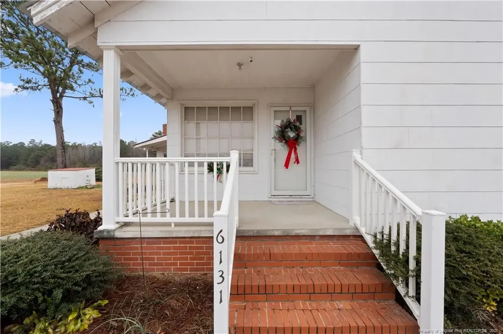 6131 Stewart Road Godwin NC 28344