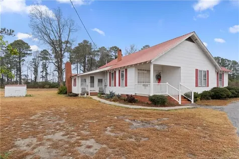 6131 Stewart Road Godwin NC 28344