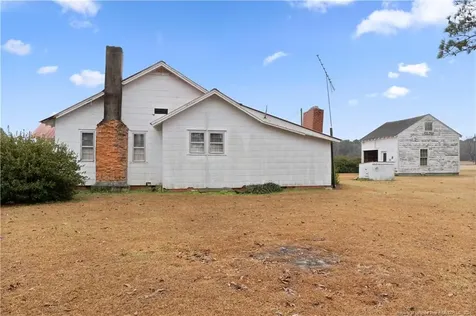 6131 Stewart Road Godwin NC 28344