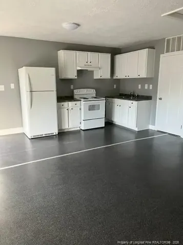 17061 Duncan Avenue Laurel Hill NC 28351