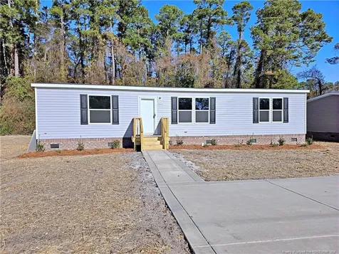 4053 Lodge Drive Wade NC 28395