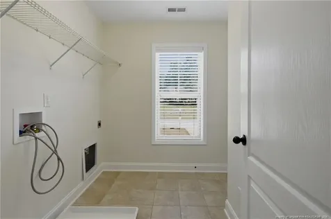 182 Valley Stream Road Spring Lake NC 28390