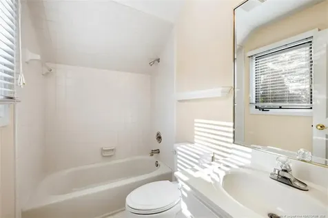 275 Courtyard Lane Fayetteville NC 28303
