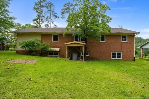 717 Shambrey Street Fayetteville NC 28301