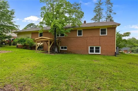 717 Shambrey Street Fayetteville NC 28301
