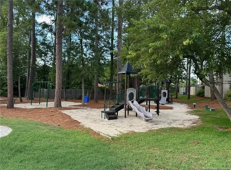 2622 Middle Branch Bend Fayetteville NC 28304