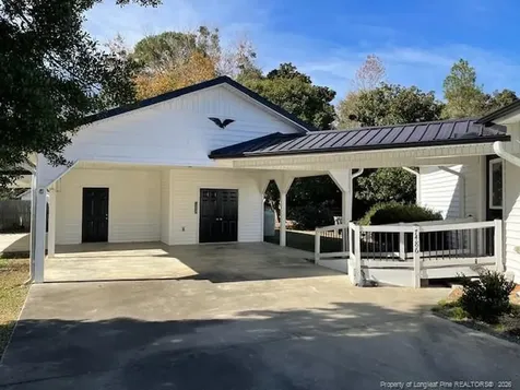 7486 Clinton Road Stedman NC 28391