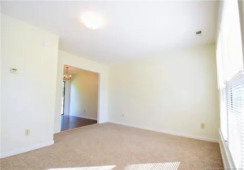6637 Abbey Lane Fayetteville NC 28311