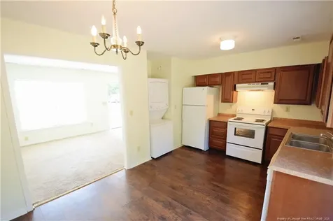 6637 Abbey Lane Fayetteville NC 28311
