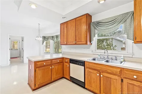 208 Woodsage Circle Fayetteville NC 28303