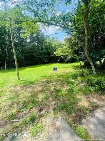 202 Millstone Court West End NC 27376