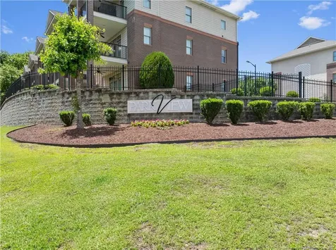 220 Hugh Shelton Loop Fayetteville NC 28301