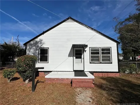 1418 E 6th Street Lumberton NC 28358