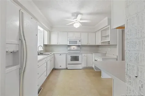 501 Edinburgh Drive Fayetteville NC 28303