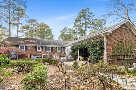 501 Edinburgh Drive Fayetteville NC 28303