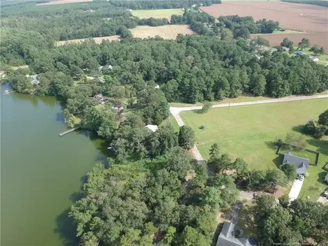 112 Lakeview Drive Red Springs NC 28377