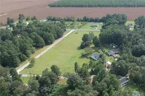 112 Lakeview Drive Red Springs NC 28377