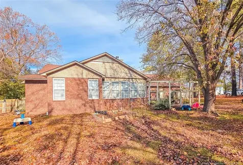 6813 Netherdale Drive Fayetteville NC 28314