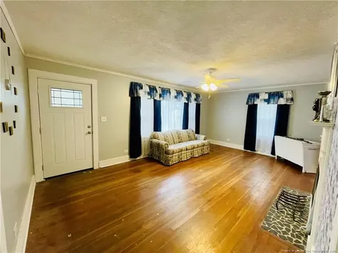 405 S Austin Street S Maxton NC 28364