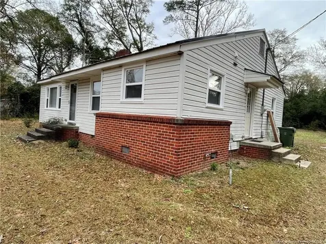 405 S Austin Street S Maxton NC 28364