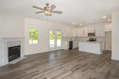 5835 James Allen Lane Stedman NC 28391