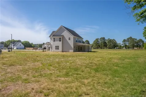 5835 James Allen Lane Stedman NC 28391