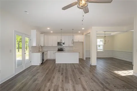 5835 James Allen Lane Stedman NC 28391