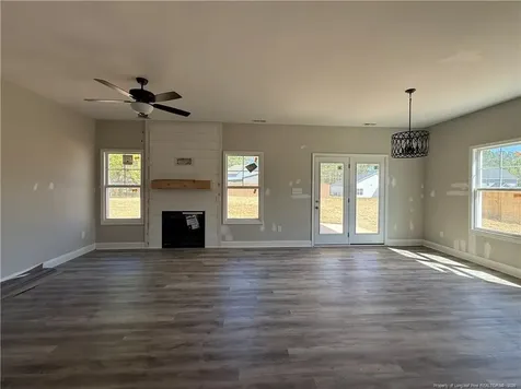 1905 Mandevilla Way Hope Mills NC 28348