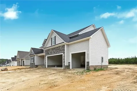 1947 Thomas Wood (lot 97) Drive Fayetteville NC 28306