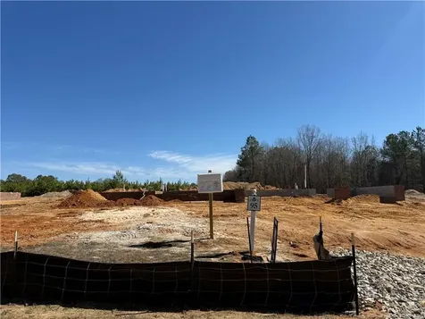 1955 Thomas Wood (lot 95) Drive Fayetteville NC 28312