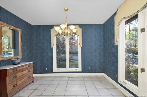 2003 Pinewood Terrace Fayetteville NC 28304