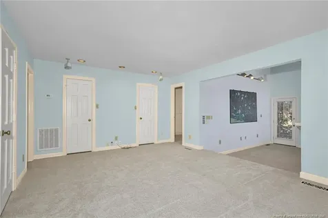 2003 Pinewood Terrace Fayetteville NC 28304