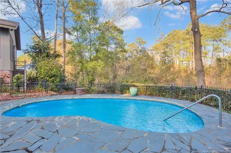 2003 Pinewood Terrace Fayetteville NC 28304