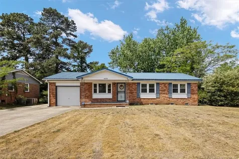 1608 Grandview Drive Fayetteville NC 28314