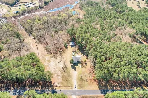 567 Johns Road Maxton NC 28364