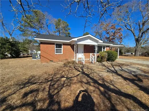 1401 Morrison Avenue Spring Lake NC 28390