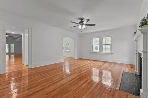 123 Ellington Street Fayetteville NC 28305