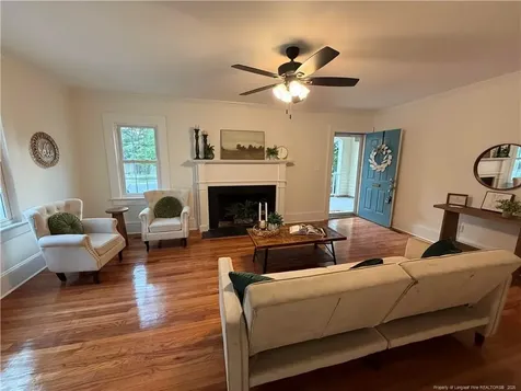 123 Ellington Street Fayetteville NC 28305