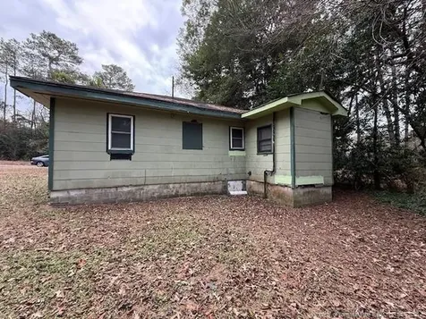 433 Squirrel Street Fayetteville NC 28303
