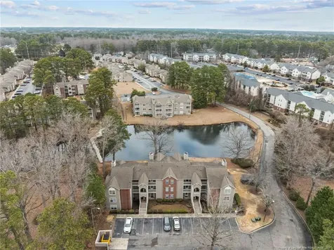 698 Bartons Landing Place Fayetteville NC 28314