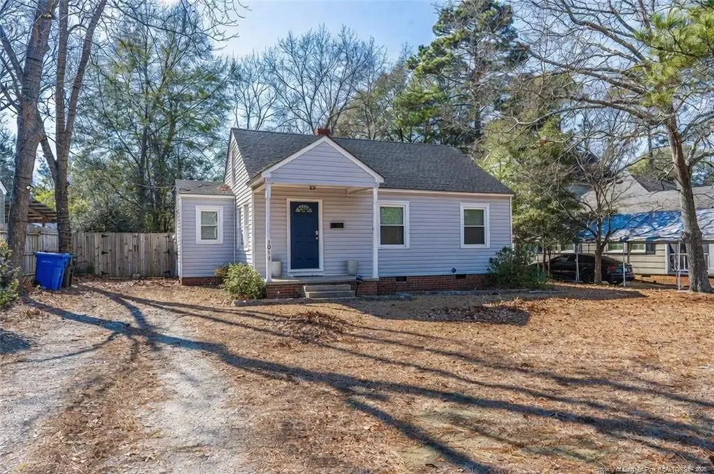 1011 Anarine Road Fayetteville NC 28303