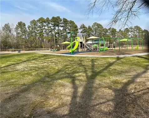 503 E Sixth Avenue Raeford NC 28376
