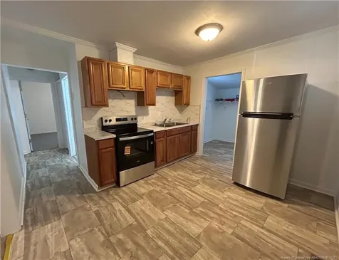 503 E Sixth Avenue Raeford NC 28376