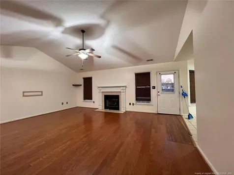 8241 English Saddle Drive Fayetteville NC 28314