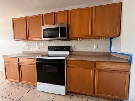 8241 English Saddle Drive Fayetteville NC 28314
