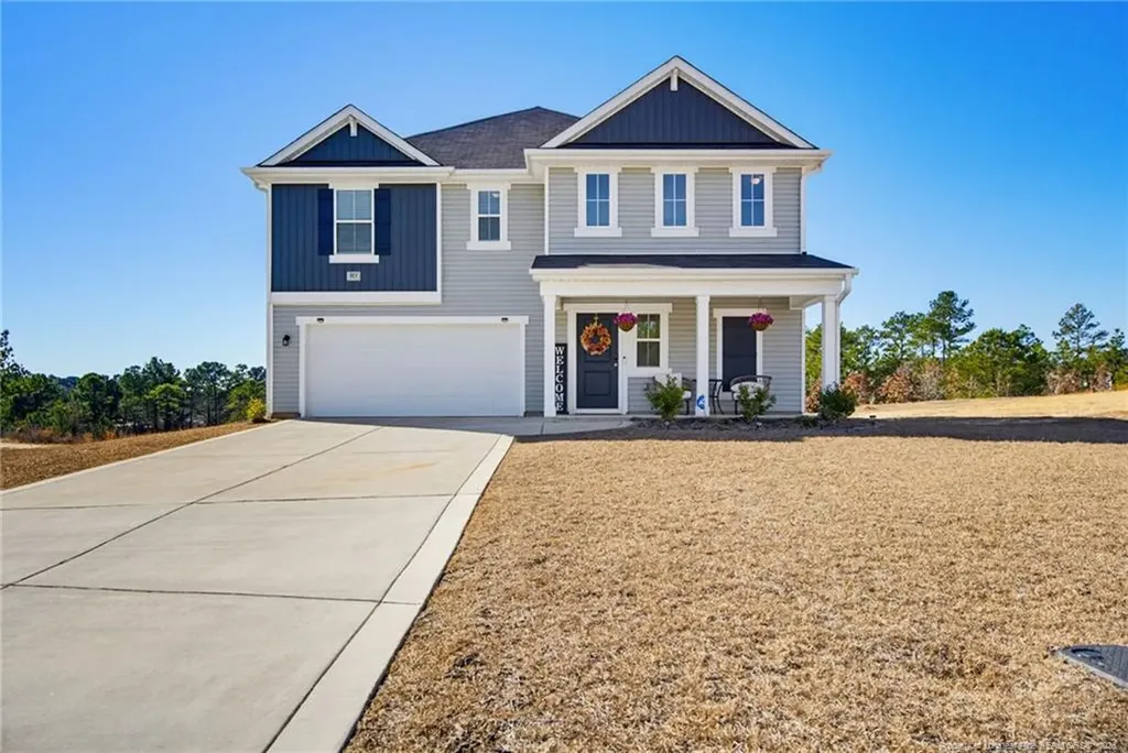913 Sapphire Stone Lane Hope Mills NC 28348